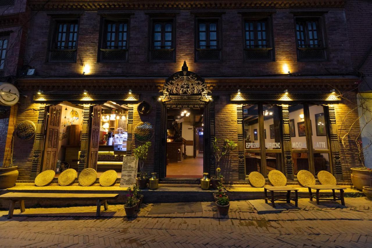 Vajra Boutique Hotel Bhatgoan Exteriör bild