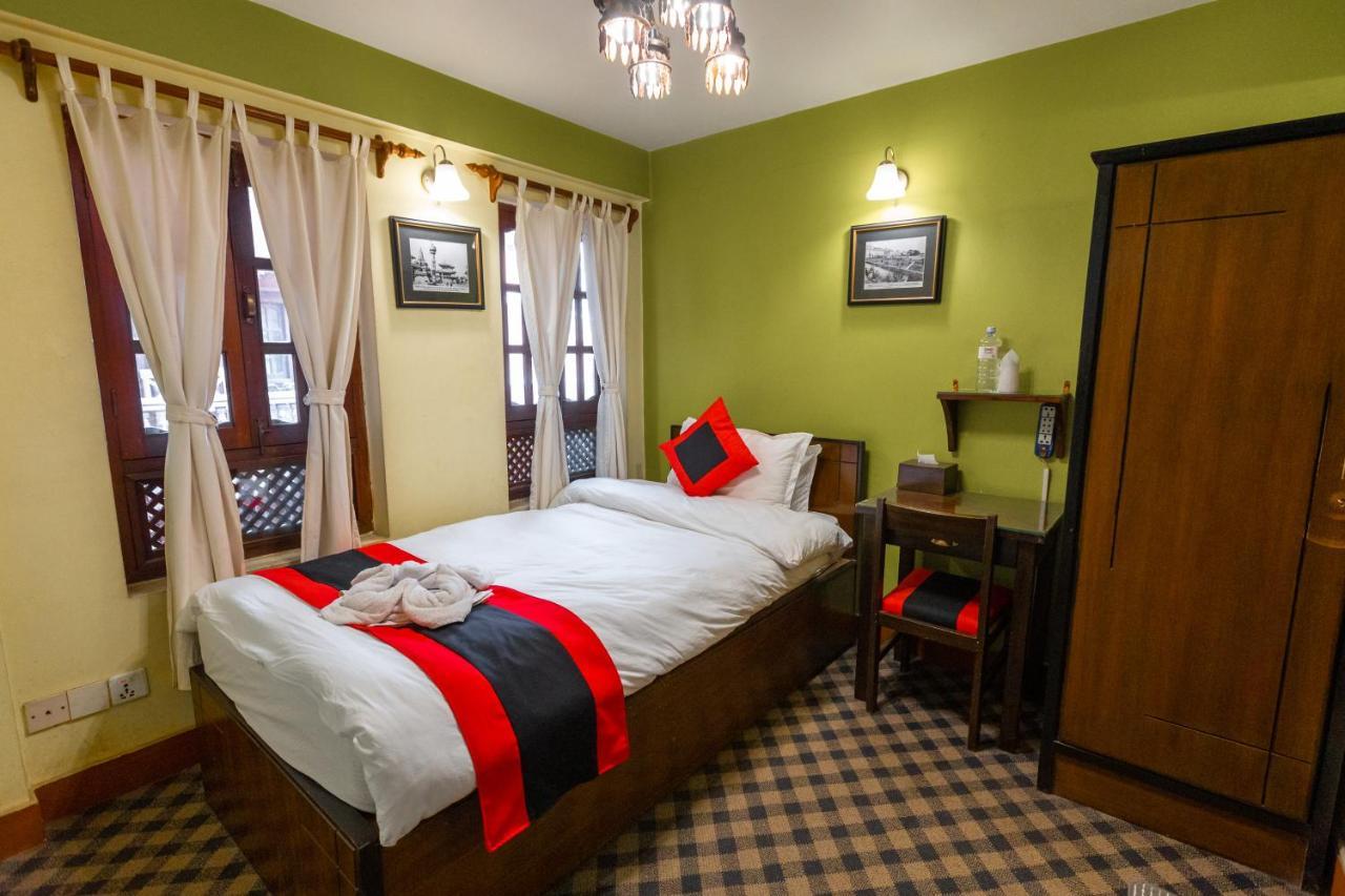 Vajra Boutique Hotel Bhatgoan Exteriör bild